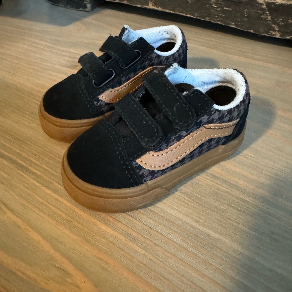 Baby size vans 3.5 like new condition